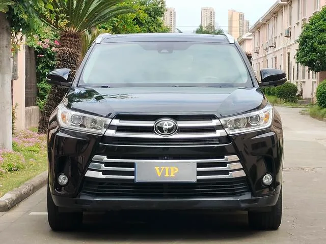 Toyota Highlander 2018 2.0T 4WD Premium Edition 7 Asiento País VI exterior foto 2 Toyota Highlander 2018 2.0T 4WD Premium Edition 7 Asiento País VI exterior foto 2