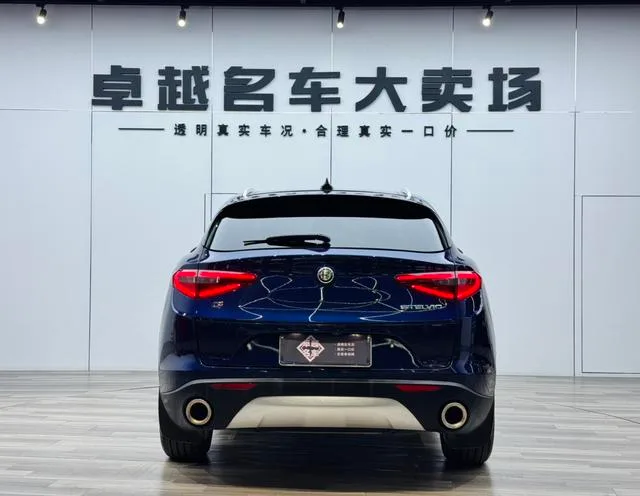 Alfa Romeo Stelvio 2017 2.0T 200HP Luxury Edition exterior photo 6 Alfa Romeo Stelvio 2017 2.0T 200HP Luxury Edition exterior photo 6