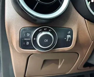 Alfa Romeo Stelvio 2017 2.0T 200HP Luxury Edition interior photo 12 Alfa Romeo Stelvio 2017 2.0T 200HP Luxury Edition interior photo 12