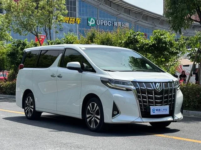 Toyota Alphard 2018 Restyling 3.5L Premium Edition exterior photo 4 Toyota Alphard 2018 Restyling 3.5L Premium Edition exterior photo 4