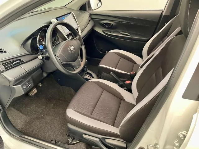 Toyota Yaris L 2020 Vibrant X 1.5L CVT Leading Edition exterior photo 6 Toyota Yaris L 2020 Vibrant X 1.5L CVT Leading Edition exterior photo 6