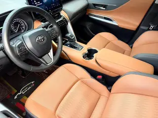 Toyota Venza 2022 2.0L CVT Two-wheel-drive Prestige Edition interior photo 10 Toyota Venza 2022 2.0L CVT Two-wheel-drive Prestige Edition interior photo 10