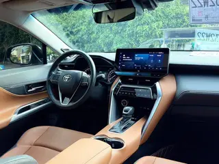 Toyota Venza 2022 2.0L CVT Two-wheel-drive Prestige Edition interior photo 12 Toyota Venza 2022 2.0L CVT Two-wheel-drive Prestige Edition interior photo 12