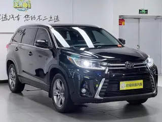 Toyota Highlander 2018 2.0T Four-wheel drive Premium Edition 7 seat Country VI exterior photo 4 Toyota Highlander 2018 2.0T Four-wheel drive Premium Edition 7 seat Country VI exterior photo 4
