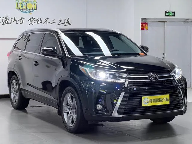 Toyota Highlander 2018 2.0T Four-wheel drive Premium Edition 7 seat Country VI exterior photo 4 Toyota Highlander 2018 2.0T Four-wheel drive Premium Edition 7 seat Country VI exterior photo 4