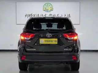 Toyota Highlander 2018 2.0T Four-wheel drive Premium Edition 7 seat Country VI exterior photo 6 Toyota Highlander 2018 2.0T Four-wheel drive Premium Edition 7 seat Country VI exterior photo 6