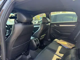 Honda Inspire 2022 260TURBO Version raffinée intérieur photo 8 Honda Inspire 2022 260TURBO Version raffinée intérieur photo 8