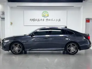 Honda Accord 2022 260TURBO Magic Night Premium Edition exterior photo 4