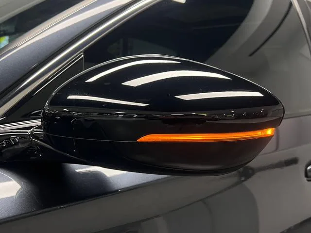 Honda Accord 2022 260TURBO Magic Night Premium Edition exterior photo 8