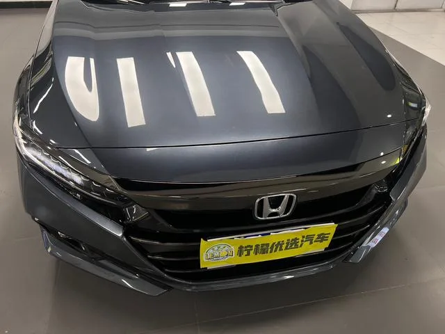 Honda Accord 2022 260TURBO Magic Night Premium Edition exterior photo 10
