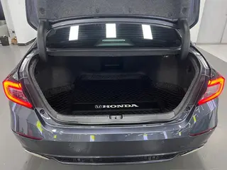 Honda Accord 2022 260TURBO Magic Night Premium Edition interior photo 14