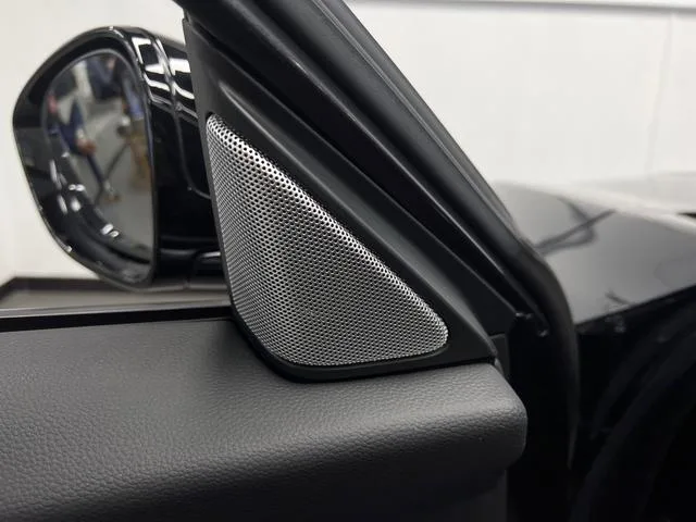 Honda Accord 2022 260TURBO Magic Night Premium Edition interior photo 16