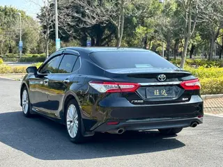 Toyota Camry 2019 2.5G Luxury Edition Country VI interior photo 10 Toyota Camry 2019 2.5G Luxury Edition Country VI interior photo 10