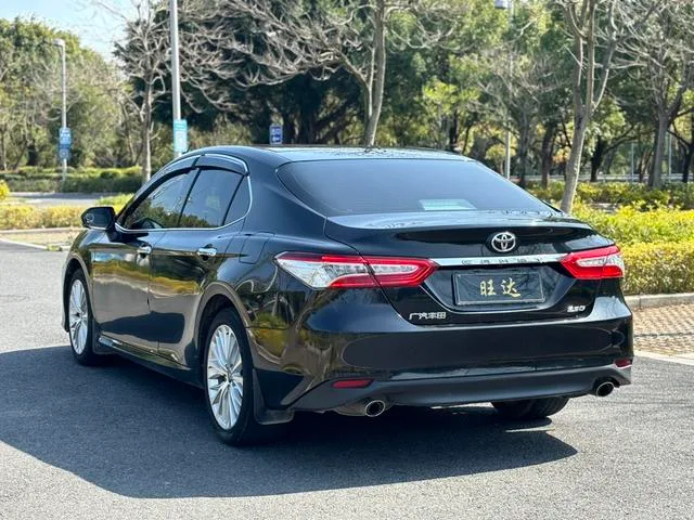 Toyota Camry 2019 2.5G Luxury Edition Country VI interior photo 10 Toyota Camry 2019 2.5G Luxury Edition Country VI interior photo 10