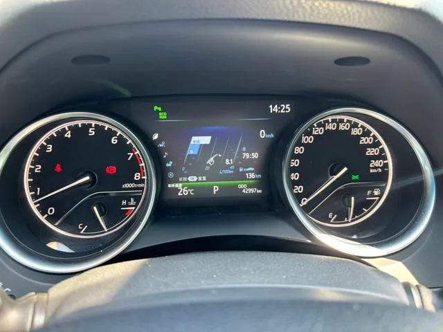 Toyota Camry 2019 2.5G Luxury Edition Country VI interior photo 17 Toyota Camry 2019 2.5G Luxury Edition Country VI interior photo 17