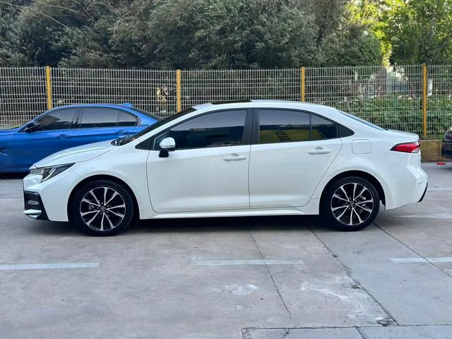 Toyota Levin 2022 185T CVT Sports version exterior photo 5 Toyota Levin 2022 185T CVT Sports version exterior photo 5