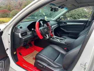 Honda Accord 2022 260TURBO Luxury Edition interior photo 12 Honda Accord 2022 260TURBO Luxury Edition interior photo 12