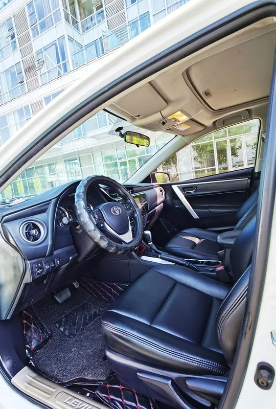 Toyota Levin 2017 1.8GS CVT Version d'élite intérieur photo 8 Toyota Levin 2017 1.8GS CVT Version d'élite intérieur photo 8