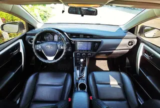 Toyota Levin 2017 1.8GS CVT Version d'élite intérieur photo 11 Toyota Levin 2017 1.8GS CVT Version d'élite intérieur photo 11