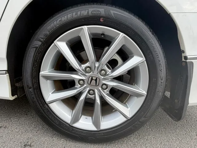 Honda Accord 2022 260TURBO Luxury Edition interior photo 17 Honda Accord 2022 260TURBO Luxury Edition interior photo 17