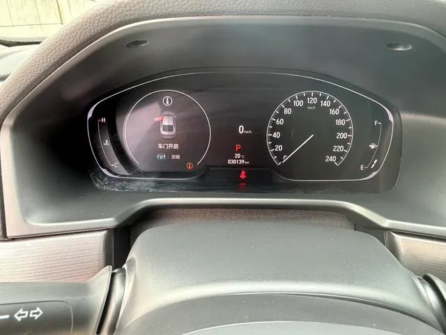 Honda Accord 2022 260TURBO Luxury Edition interior photo 18 Honda Accord 2022 260TURBO Luxury Edition interior photo 18