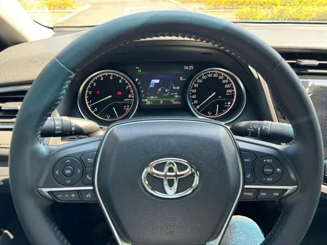 Toyota Camry 2019 2.5G Version de luxe État VI intérieur photo 11 Toyota Camry 2019 2.5G Version de luxe État VI intérieur photo 11