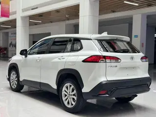 Toyota Frontlander 2024 2.0L CVT Versión de élite exterior foto 6 Toyota Frontlander 2024 2.0L CVT Versión de élite exterior foto 6