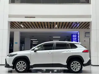 Toyota Frontlander 2024 2.0L CVT Versión de élite exterior foto 7 Toyota Frontlander 2024 2.0L CVT Versión de élite exterior foto 7