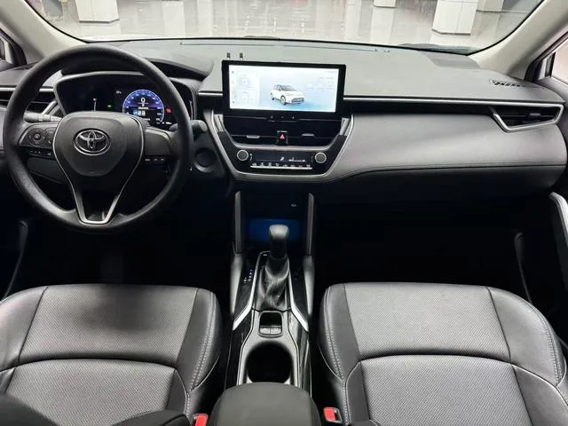Toyota Frontlander 2024 2.0L CVT Versión de élite interior foto 14 Toyota Frontlander 2024 2.0L CVT Versión de élite interior foto 14