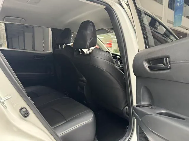 Toyota Frontlander 2024 2.0L CVT Versión de élite interior foto 17 Toyota Frontlander 2024 2.0L CVT Versión de élite interior foto 17