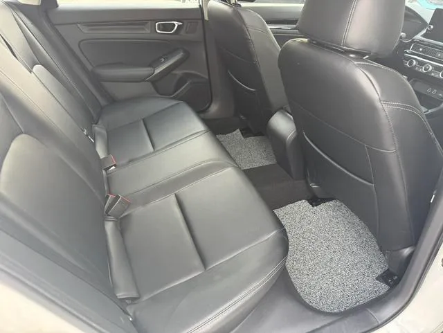 Honda Civic 2022 240TURBO CVT Dynamic Edition interior photo 13 Honda Civic 2022 240TURBO CVT Dynamic Edition interior photo 13