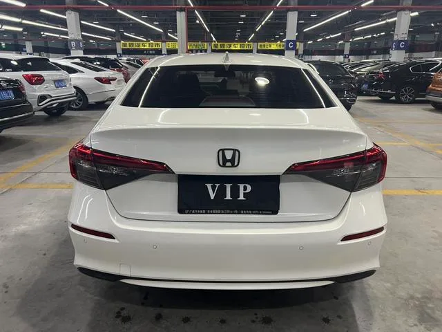 Honda Civic 2022 180TURBO CVT still moving version exterior photo 5 Honda Civic 2022 180TURBO CVT still moving version exterior photo 5