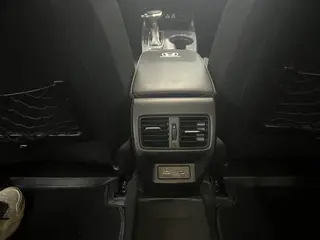 Honda Civic 2022 180TURBO CVT still moving version interior photo 15 Honda Civic 2022 180TURBO CVT still moving version interior photo 15