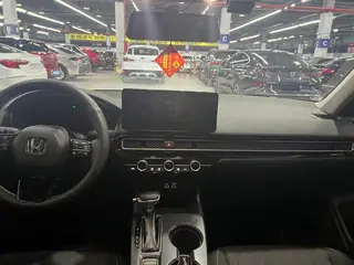Honda Civic 2022 180TURBO CVT still moving version interior photo 16 Honda Civic 2022 180TURBO CVT still moving version interior photo 16