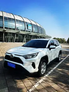 Toyota RAV4 2022 2.0L CVT Version urbaine à deux roues motrices extérieur photo 1