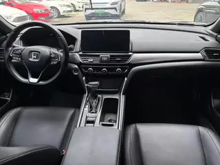 Honda Inspire 2022 260TURBO Fine Edition interior photo 9