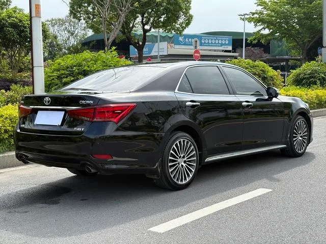 Toyota Crown 2018 2.0T Sports version exterior photo 6 Toyota Crown 2018 2.0T Sports version exterior photo 6