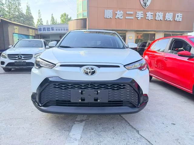 Toyota Frontlander 2024 2.0L CVT Versión de élite exterior foto 2 Toyota Frontlander 2024 2.0L CVT Versión de élite exterior foto 2