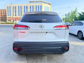 Toyota Frontlander 2024 2.0L CVT Versión de élite exterior foto 3 Toyota Frontlander 2024 2.0L CVT Versión de élite exterior foto 3