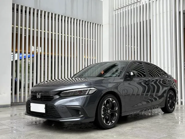 Honda Civic 2022 240TURBO CVT Combustion version exterior photo 1 Honda Civic 2022 240TURBO CVT Combustion version exterior photo 1