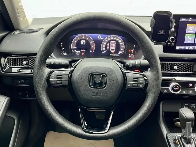 Honda Civic 2023 240TURBO CVT strength version interior photo 19 Honda Civic 2023 240TURBO CVT strength version interior photo 19