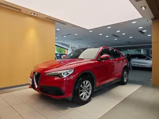 Alfa Romeo Stelvio 2017 2.0T 200HP Elite Edition exterior photo 1 Alfa Romeo Stelvio 2017 2.0T 200HP Elite Edition exterior photo 1