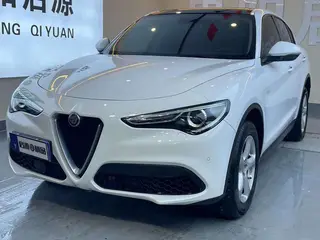 Alfa Romeo Stelvio 2017 2.0T 200HP Elite Edition exterior photo 1