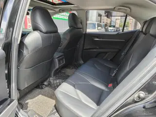 Toyota Camry 2021 2.0G Luxury Edition interior photo 11 Toyota Camry 2021 2.0G Luxury Edition interior photo 11