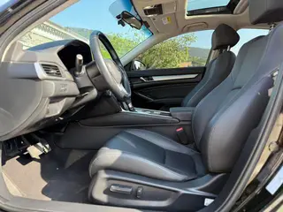 Honda Accord 2022 260TURBO Luxury Edition interior photo 7 Honda Accord 2022 260TURBO Luxury Edition interior photo 7
