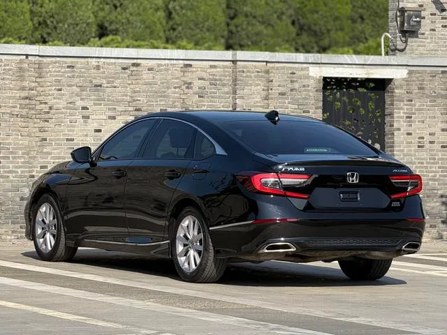 Honda Accord 2022 260TURBO Luxury Edition interior photo 10 Honda Accord 2022 260TURBO Luxury Edition interior photo 10