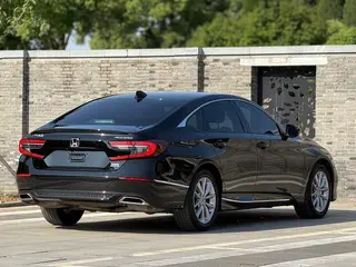 Honda Accord 2022 260TURBO Luxury Edition interior photo 11 Honda Accord 2022 260TURBO Luxury Edition interior photo 11