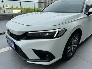 Honda Civic 2022 240TURBO CVT Version dynamique extérieur photo 4