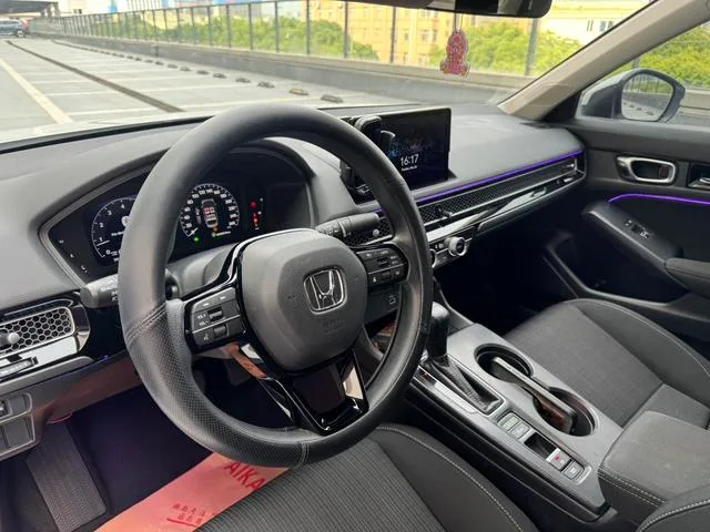 Honda Civic 2022 240TURBO CVT Version dynamique extérieur photo 5