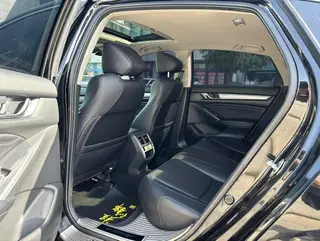Honda Accord 2022 260TURBO Luxury Edition interior photo 10